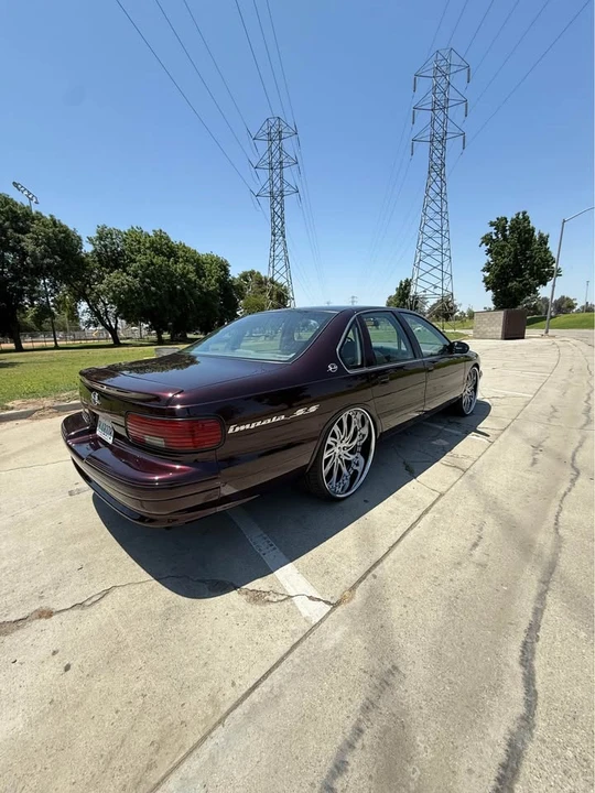 1996 Chevrolet Impala 7th Gen - Image 3 of 8