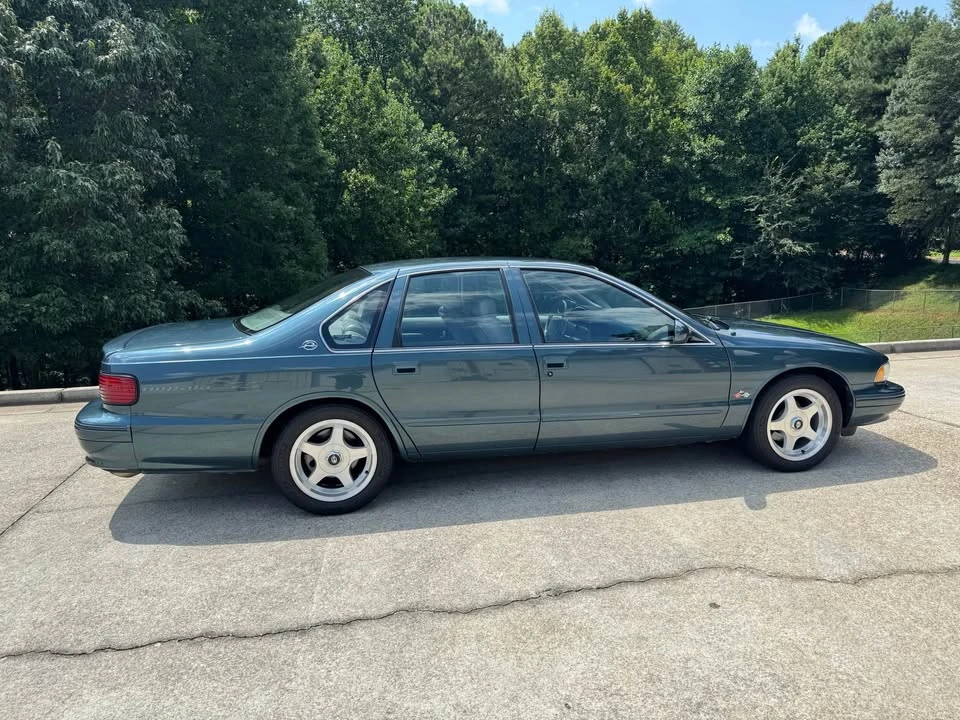 1996 Chevrolet Impala 7th Gen - Image 5 of 12