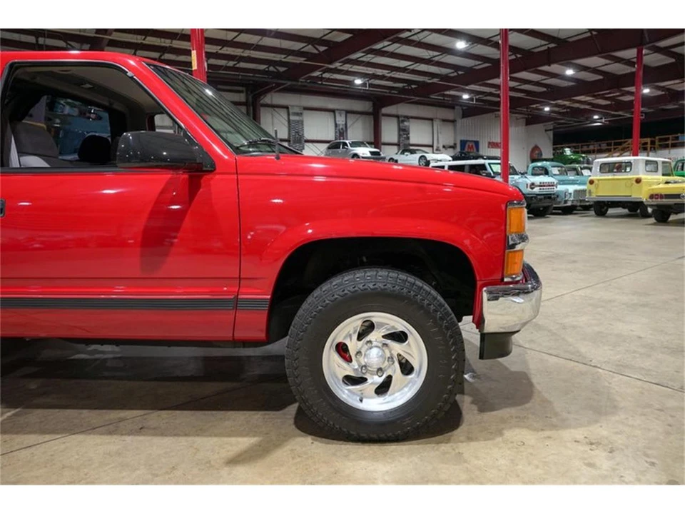 1996 Chevrolet C/K 4th Gen - Image 11 of 31