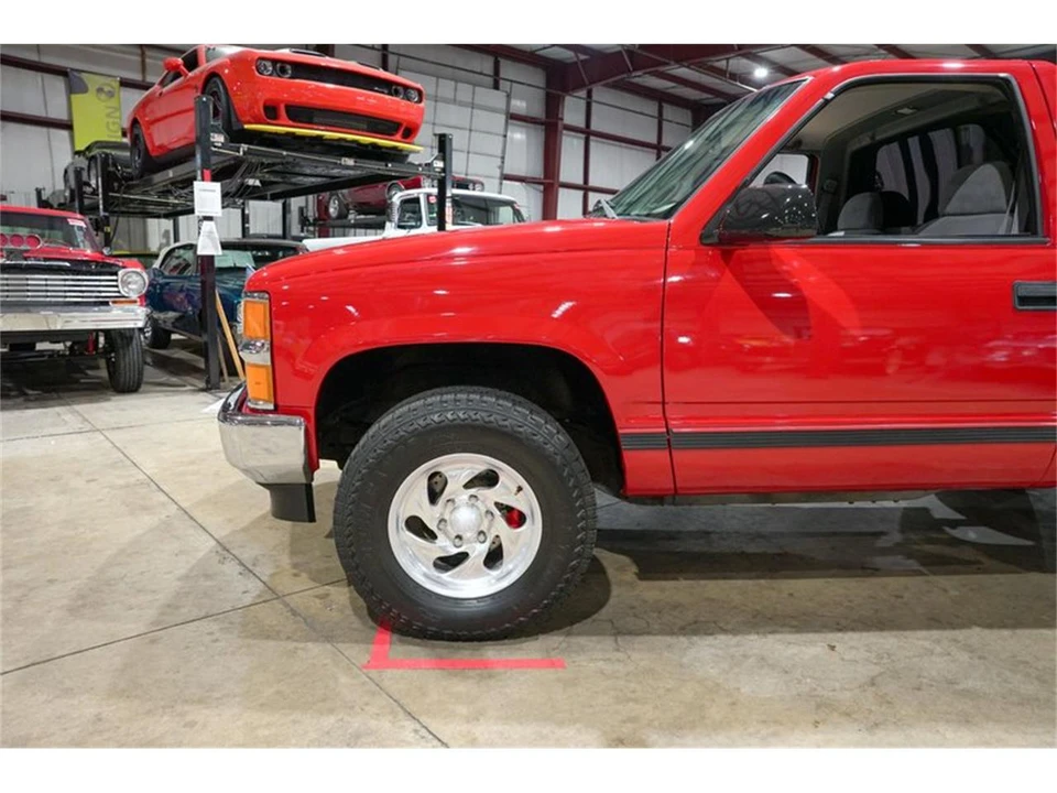 1996 Chevrolet C/K 4th Gen - Image 3 of 31