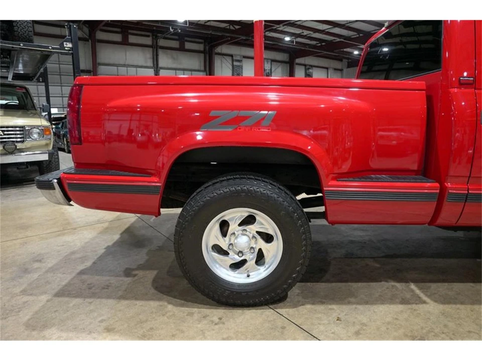 1996 Chevrolet C/K 4th Gen - Image 9 of 31