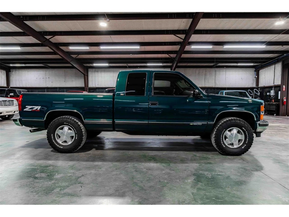 1996 Chevrolet C/K 4th Gen - Image 6 of 22