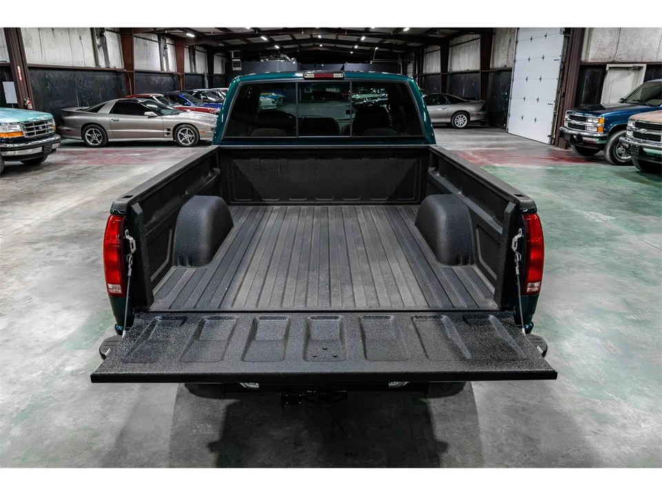 1996 Chevrolet C/K 4th Gen - Image 19 of 22