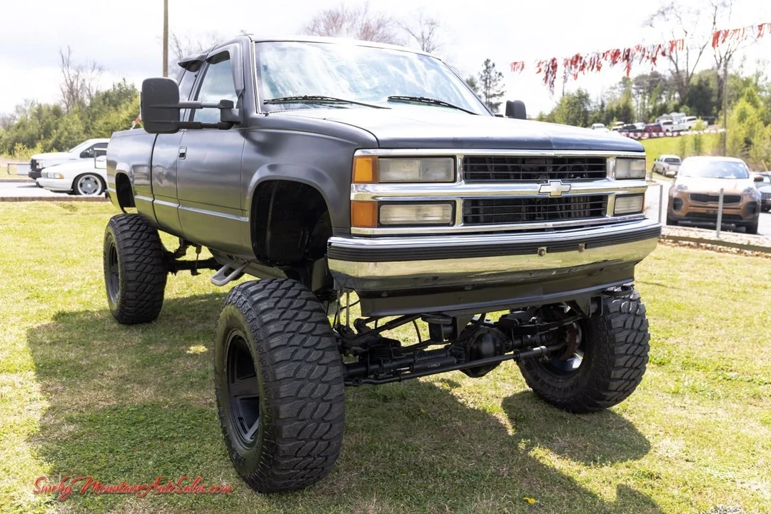 1996 Chevrolet C/K 4th Gen - Image 3 of 21