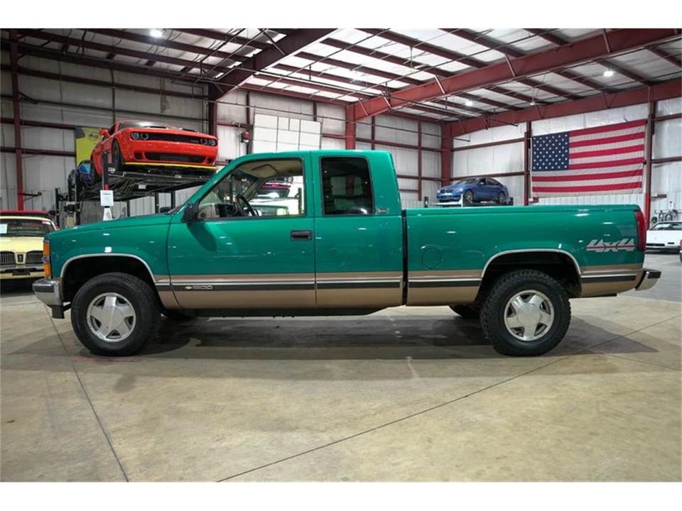 1996 Chevrolet C/K 4th Gen - Image 4 of 31