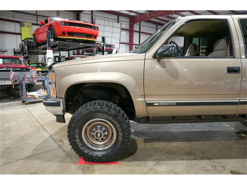 1996 Chevrolet C/K 4th Gen - Image 3 of 31