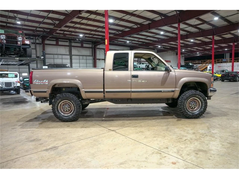 1996 Chevrolet C/K 4th Gen - Image 10 of 31