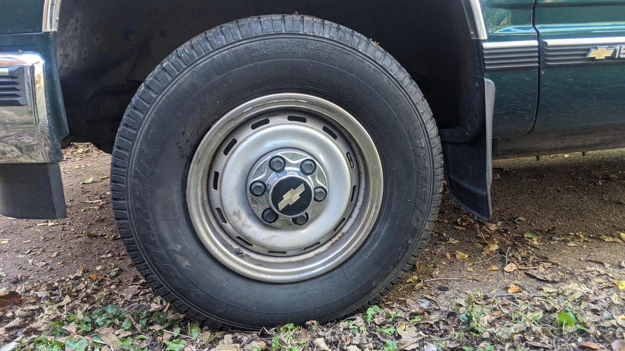 1996 Chevrolet C/K 4th Gen - Image 30 of 31