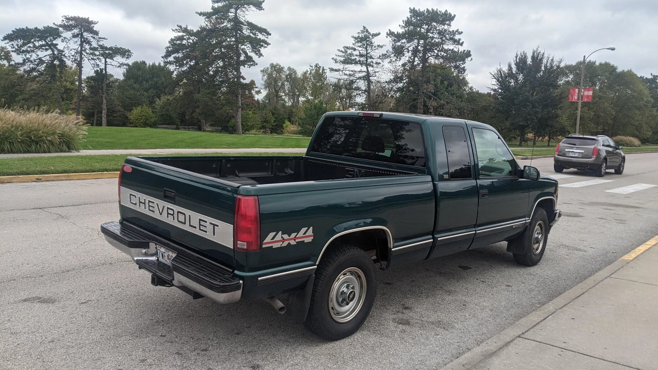 1996 Chevrolet C/K 4th Gen - Image 11 of 31