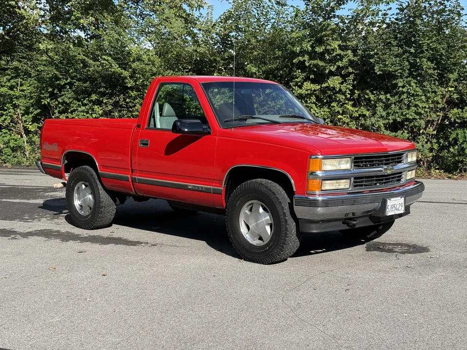 1996 Chevrolet C/K 4th Gen - Image 17 of 31