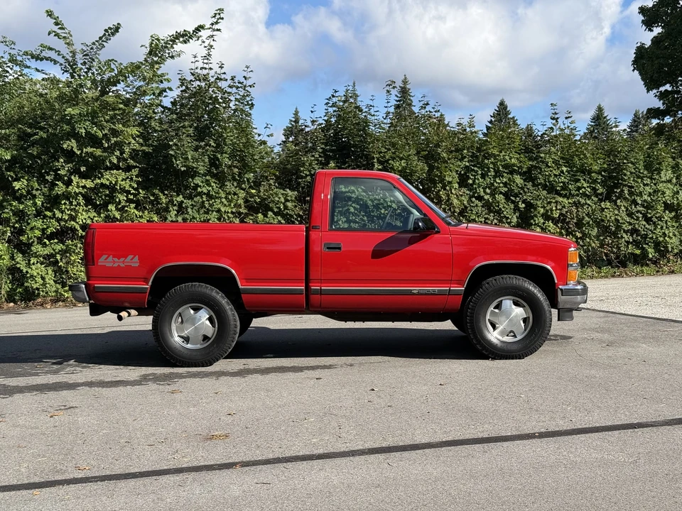 1996 Chevrolet C/K 4th Gen - Image 15 of 31