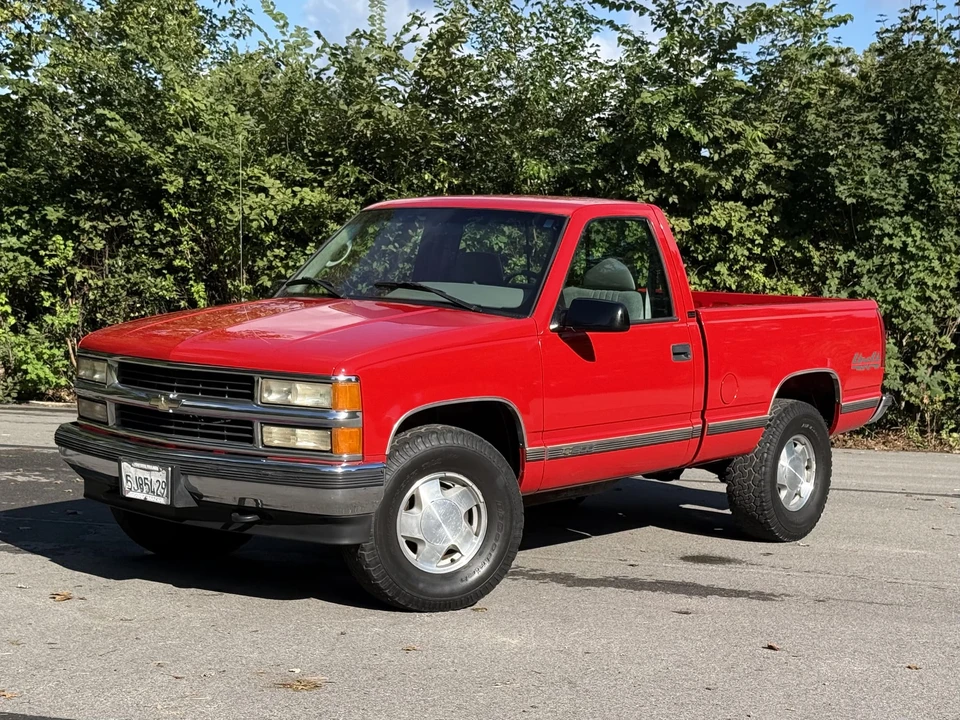 1996 Chevrolet C/K 4th Gen - Image 3 of 31