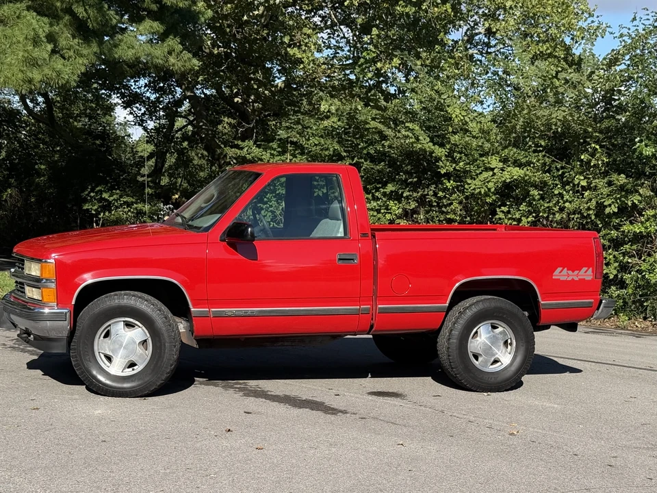 1996 Chevrolet C/K 4th Gen - Image 9 of 31