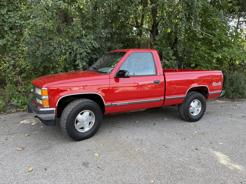 1996 Chevrolet C/K 4th Gen - Image 5 of 31