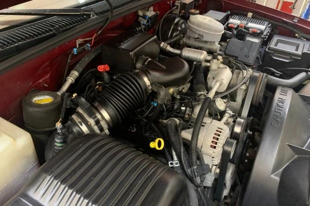 1996 Chevrolet C/K 4th Gen - Image 6 of 8