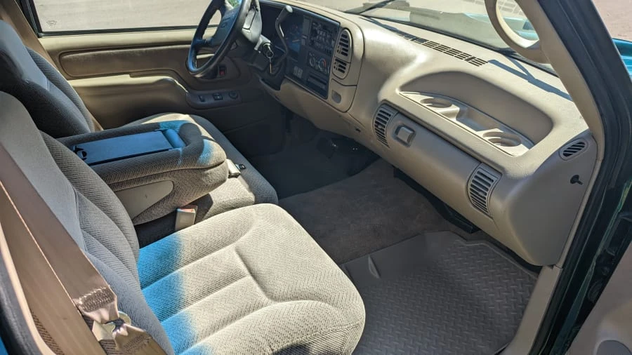 1996 Chevrolet C/K 4th Gen - Image 6 of 25