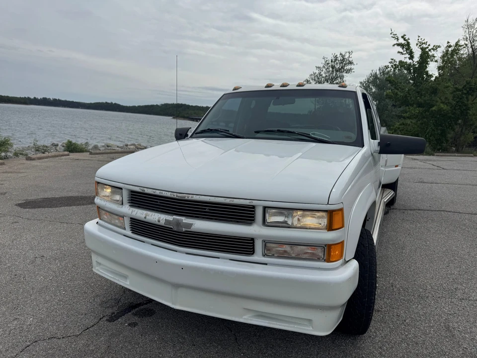 1996 Chevrolet C/K 4th Gen - Image 4 of 31