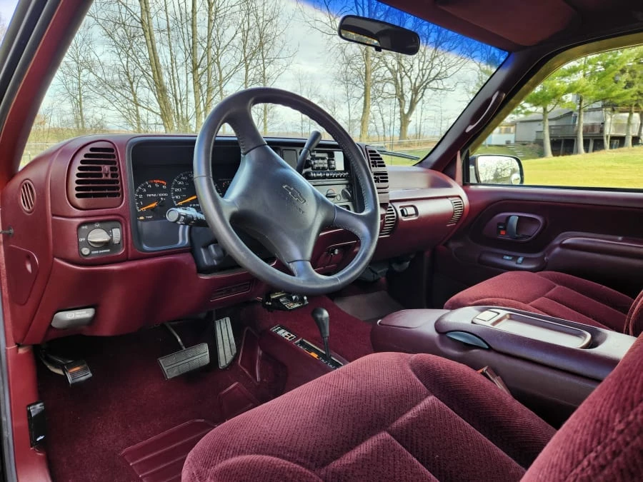 1996 Chevrolet C/K 4th Gen - Image 22 of 31