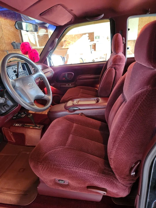 1996 Chevrolet C/K 4th Gen - Image 20 of 31
