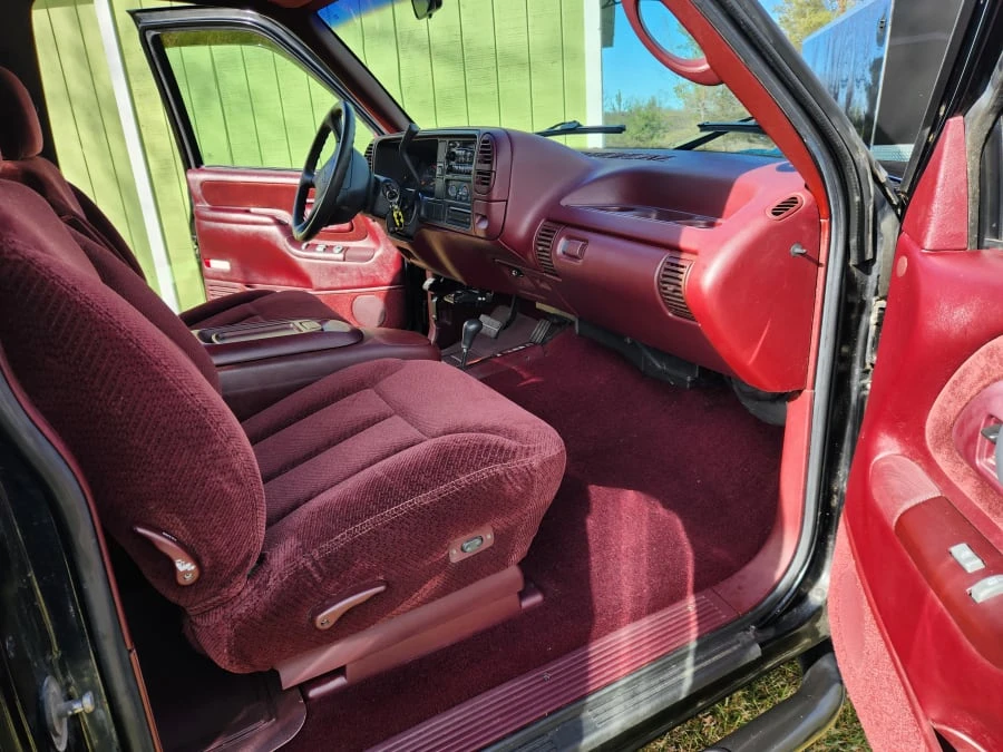 1996 Chevrolet C/K 4th Gen - Image 28 of 31