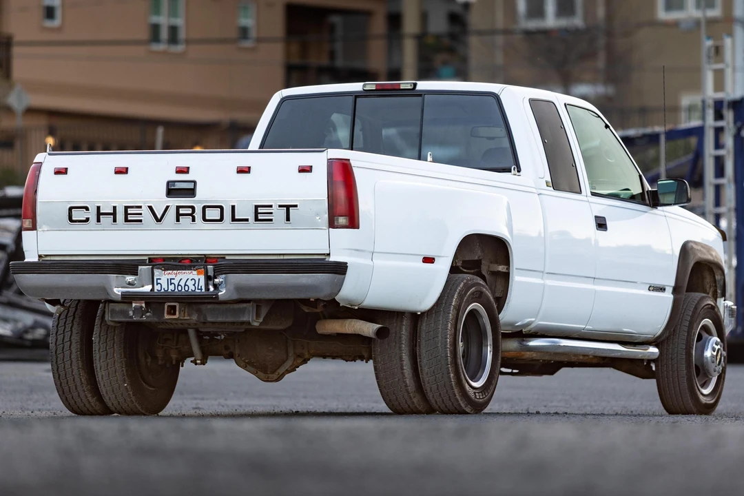 1996 Chevrolet C/K 4th Gen - Image 4 of 31