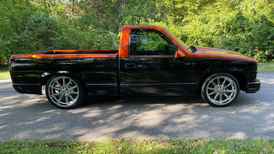 1996 Chevrolet C/K 4th Gen - Image 2 of 9