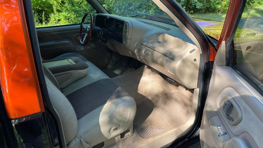 1996 Chevrolet C/K 4th Gen - Image 5 of 9