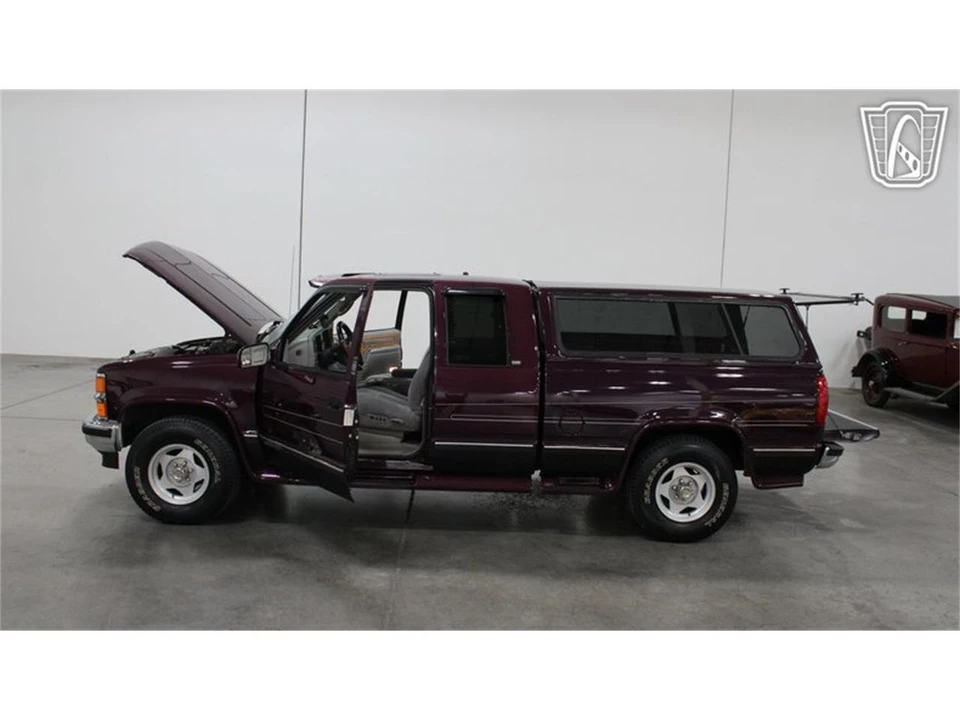 1996 Chevrolet C/K 4th Gen - Image 28 of 31