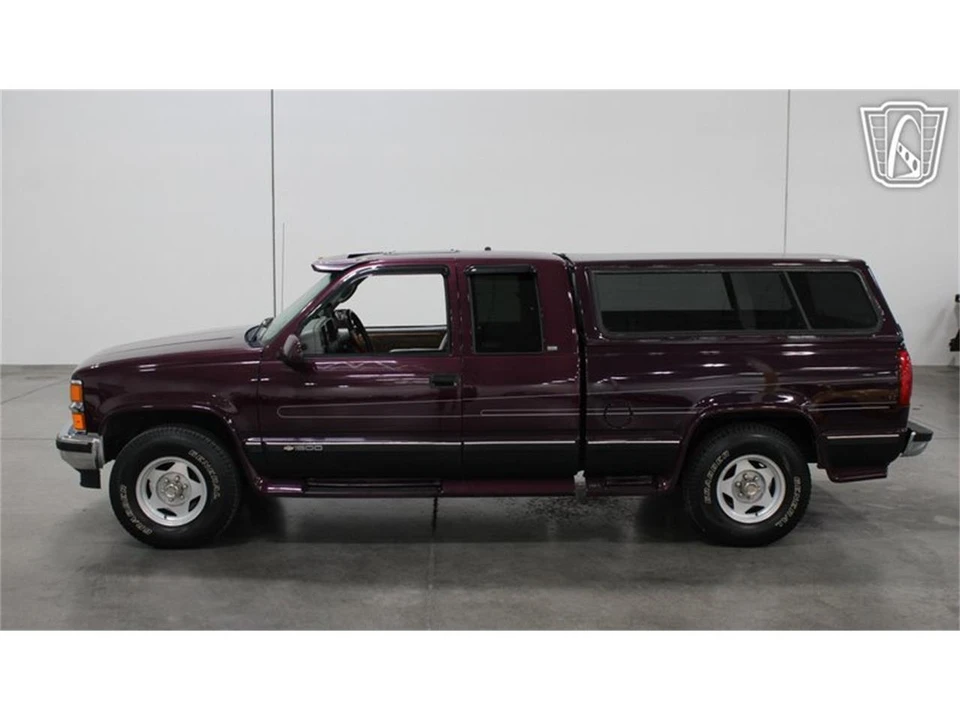 1996 Chevrolet C/K 4th Gen - Image 4 of 31