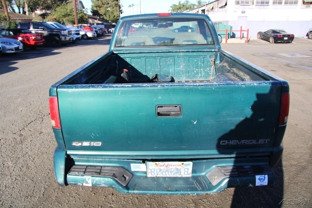 1996 Chevrolet S-10 Blazer 2nd Gen - Image 5 of 21
