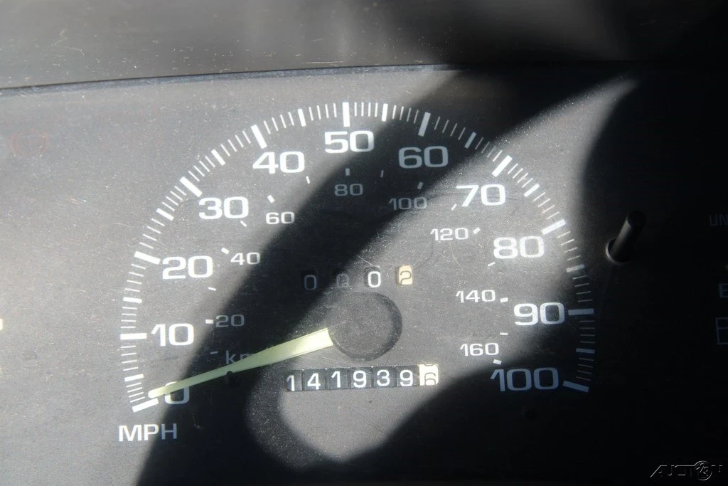 1996 Chevrolet S-10 Blazer 2nd Gen - Image 15 of 21