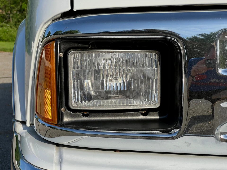 1996 Chevrolet S-10 Blazer 2nd Gen - Image 11 of 31