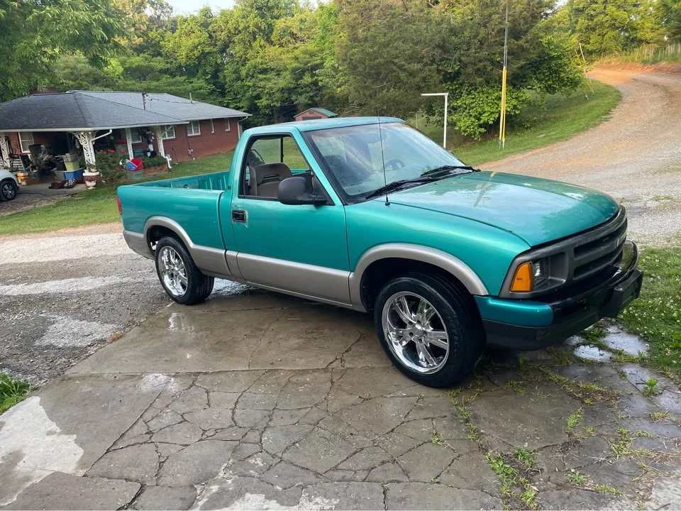 1996 Chevrolet S-10 - Image 3 of 6