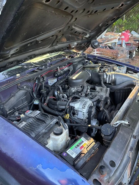 1996 Chevrolet S-10 - Image 2 of 6