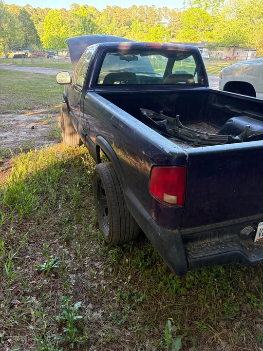 1996 Chevrolet S-10 - Image 4 of 6