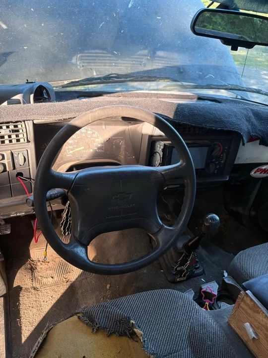 1996 Chevrolet S-10 - Image 3 of 6
