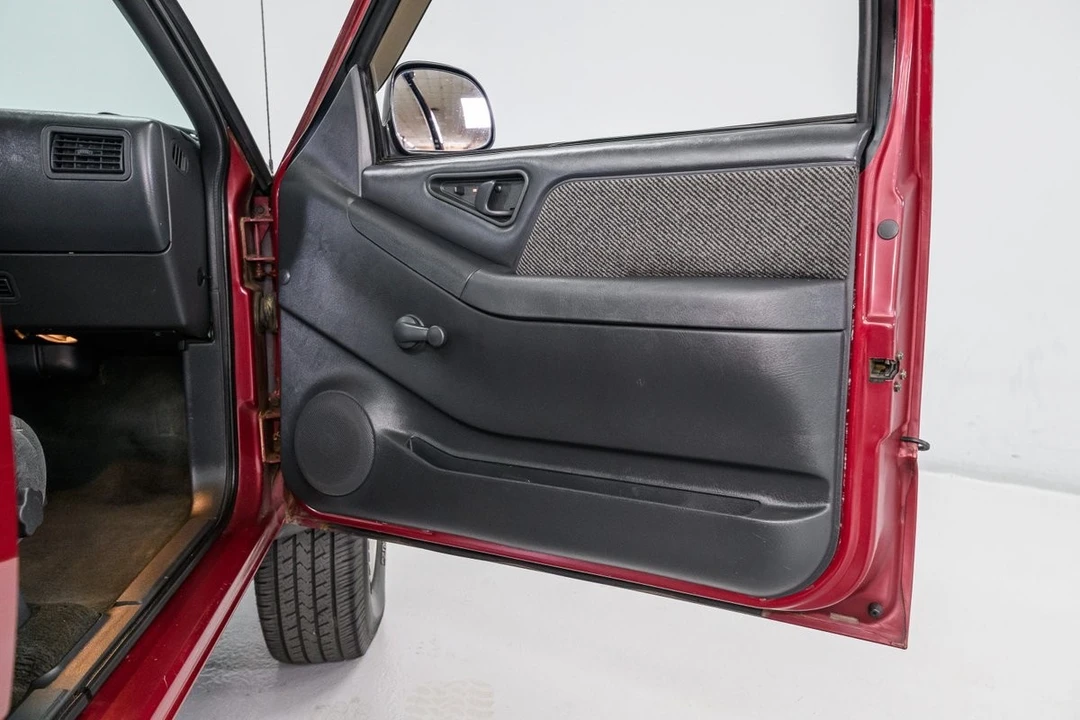1996 Chevrolet S-10 - Image 11 of 12