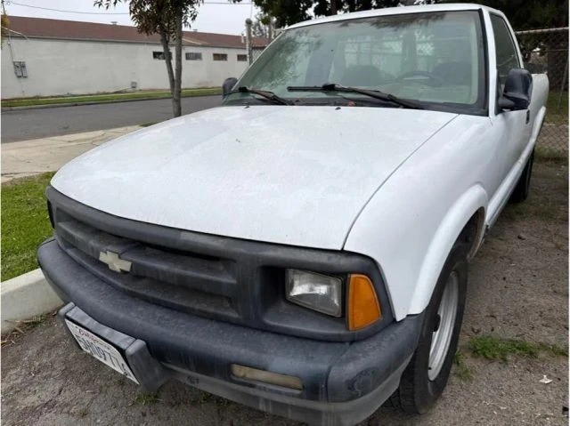 1996 Chevrolet S-10 - Image 3 of 3