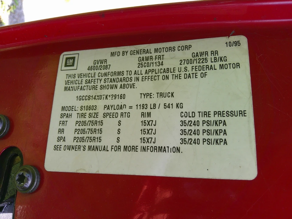 1996 Chevrolet S-10 - Image 17 of 17