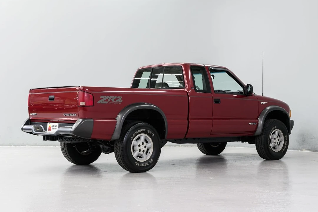 1996 Chevrolet S-10 - Image 7 of 21