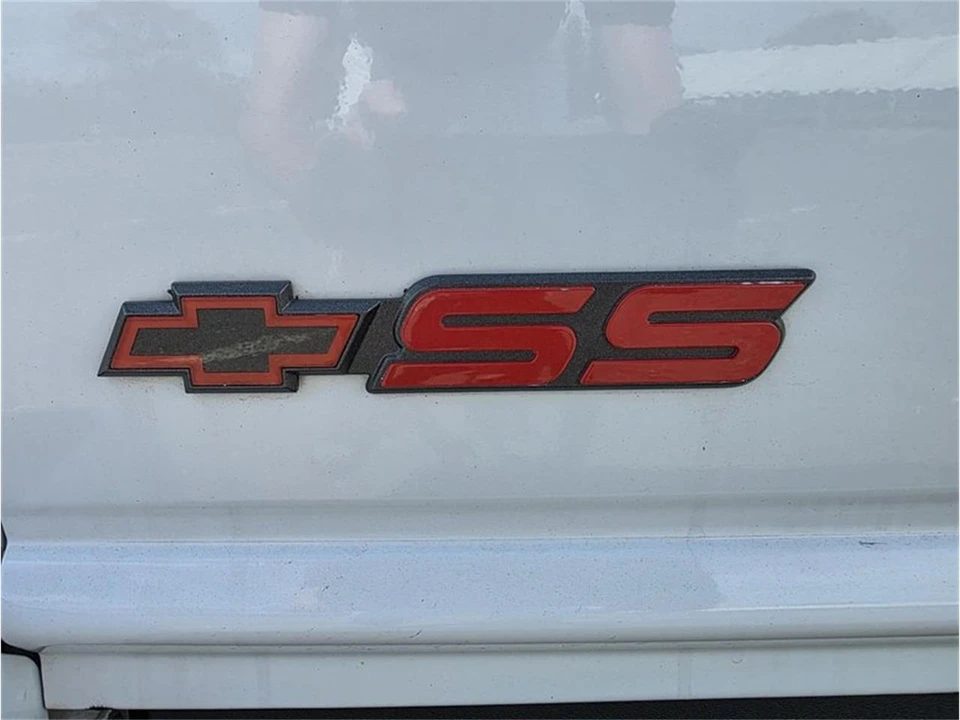 1996 Chevrolet S-10 - Image 11 of 28