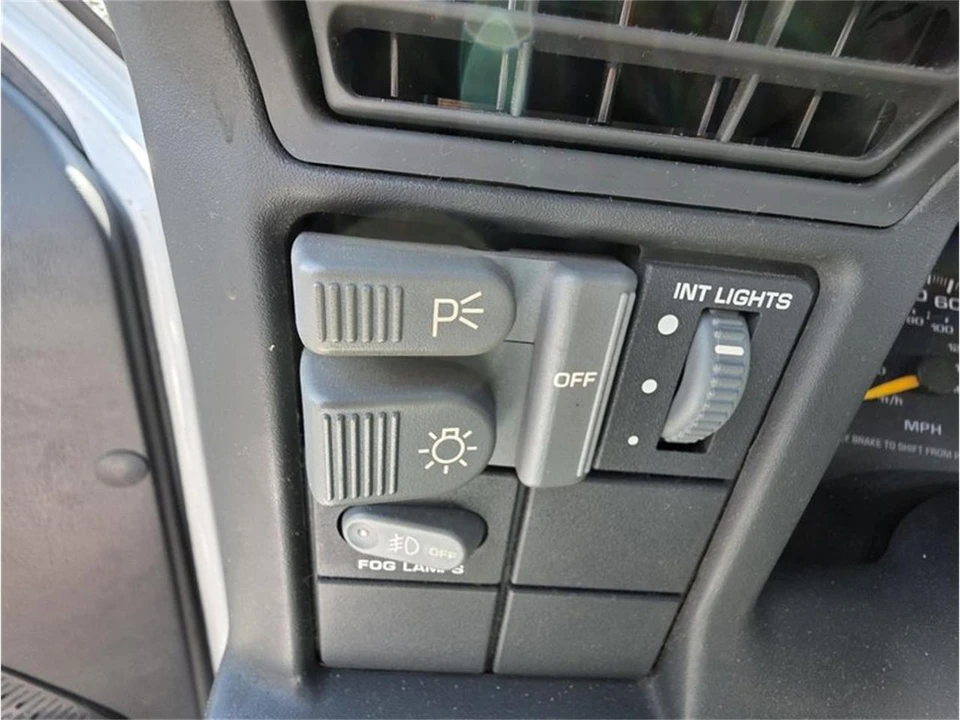 1996 Chevrolet S-10 - Image 21 of 28