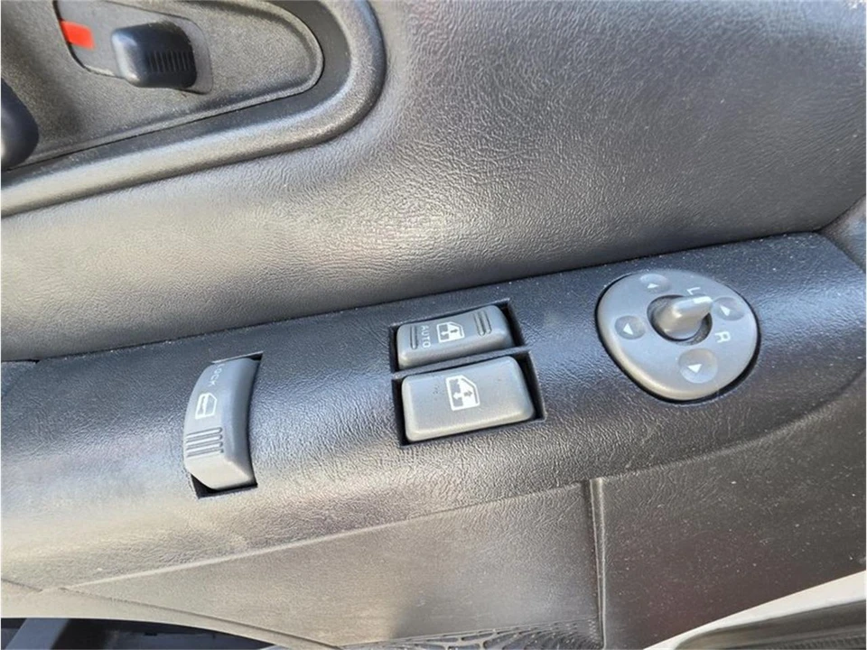 1996 Chevrolet S-10 - Image 23 of 28
