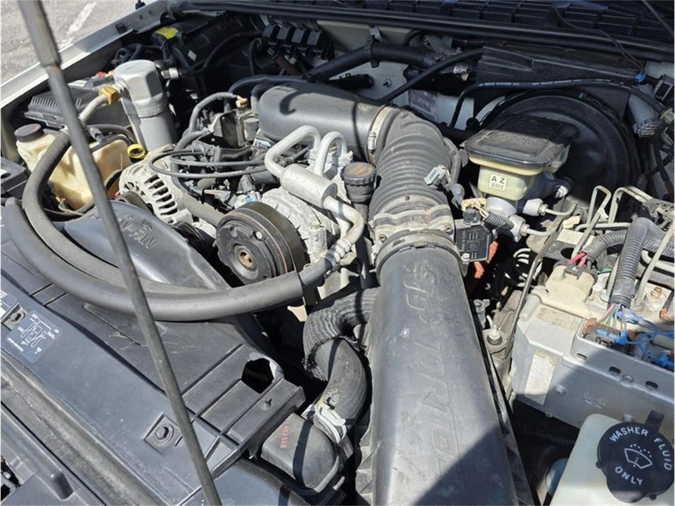1996 Chevrolet S-10 - Image 24 of 28