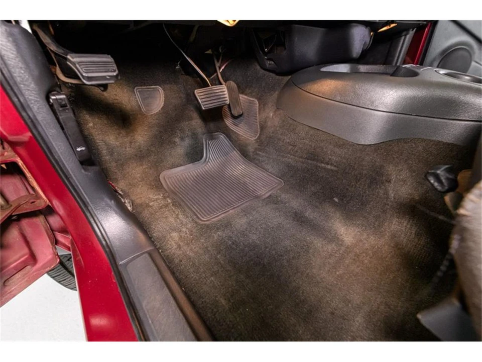 1996 Chevrolet S-10 - Image 24 of 31