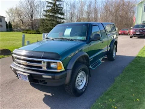 1996 Chevrolet S10 ZR2 Extended Cab