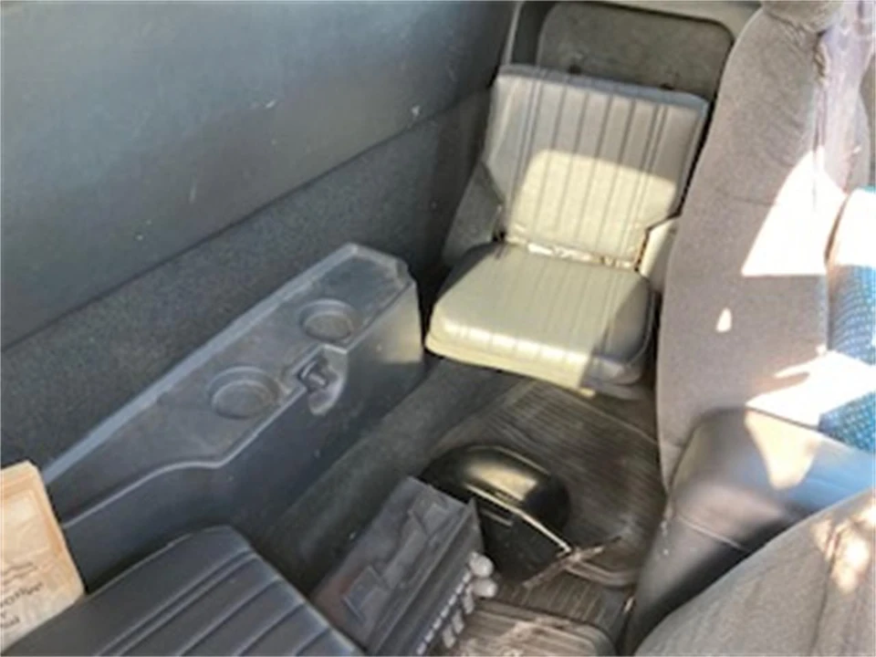 1996 Chevrolet S-10 - Image 10 of 23