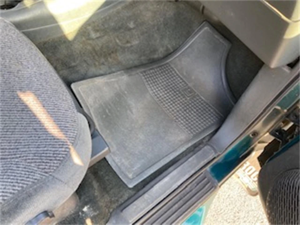 1996 Chevrolet S-10 - Image 16 of 23