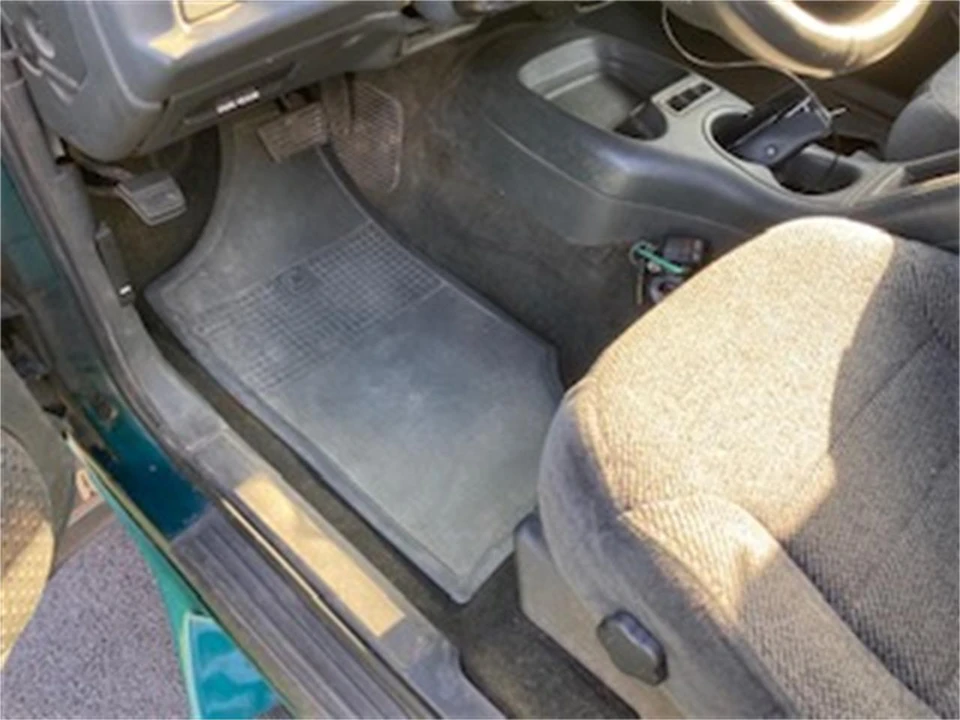 1996 Chevrolet S-10 - Image 17 of 23