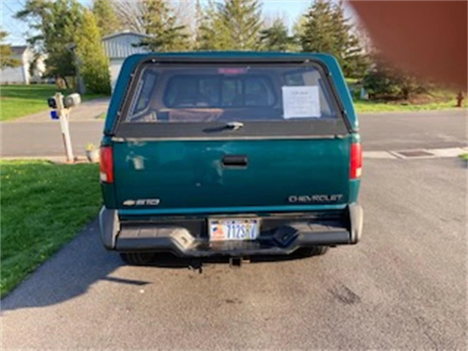 1996 Chevrolet S-10 - Image 6 of 23